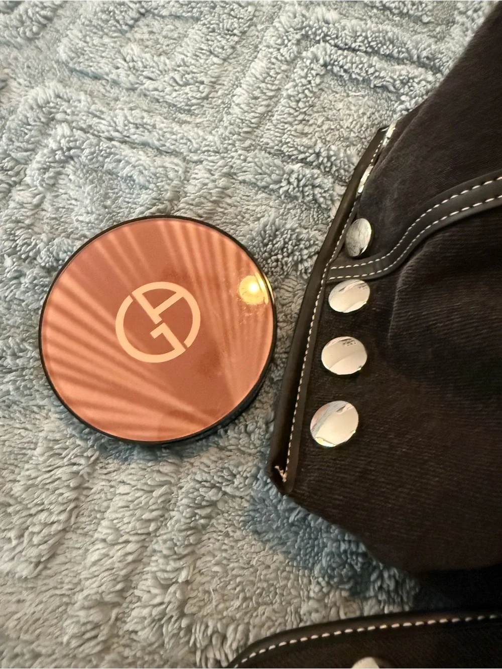 GIORGIO ARMANI 2026 BRONZER HIGHLIGHTER / nottt shiny !!  A must !!! with my $